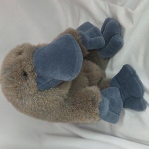 Duck Bill Platypus stuffed animal Vintage 1992 Gund "Webber"